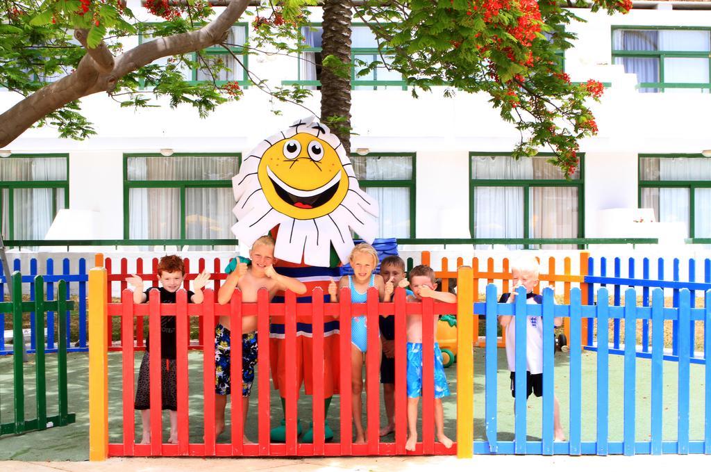 ホテル H10 ランサロテ プリンセス プラヤ・ブランカ エクステリア 写真